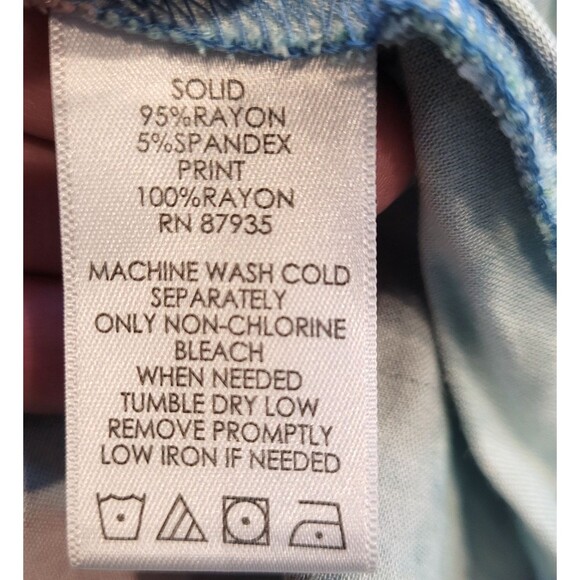 LOGO Lori Goldstein Tunic Top Size Medium Blue Ruffle Hem Short Sleeve Tie Dye - Picture 3 of 4